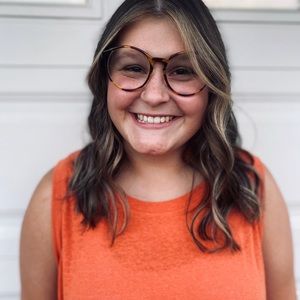 Meet your Posher, Julianne